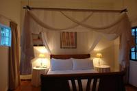 Beverly Hills Guest Lodge
