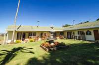 St Ives Lodge