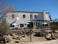 Whitehouse Inn