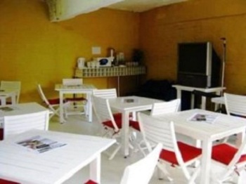 4 Park Lane Backpacker Lodge in Port Elizabeth