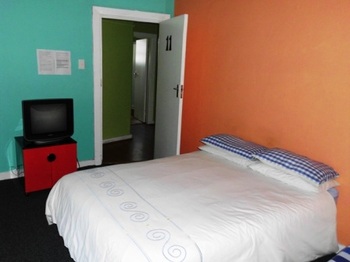 4 Park Lane Backpacker Lodge in Port Elizabeth