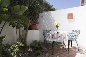 Kingfisher Guest House in Port Elizabeth