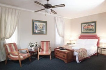 Kingfisher Guest House in Port Elizabeth