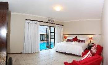 Eden Road Guest Suites in Port Elizabeth