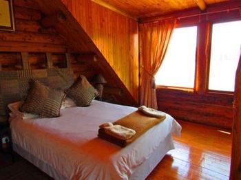 Stanford Lake Lodge in Haenertsburg
