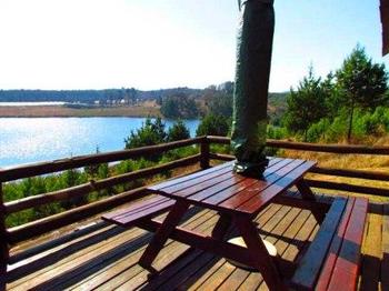 Stanford Lake Lodge in Haenertsburg