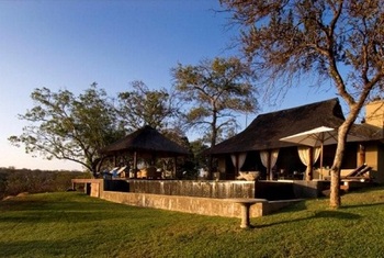 Khaya Ndlovu Manor House in Hoedspruit