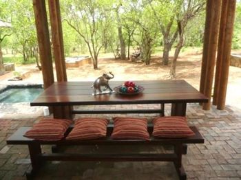 Warthog Rest Lodge in Hoedspruit