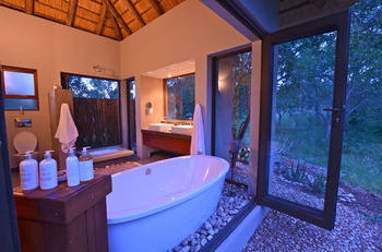 Raptor Retreat Game Lodge in Hoedspruit