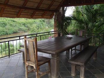 Lukafrica Riverside Chalets & Safaris in Tzaneen