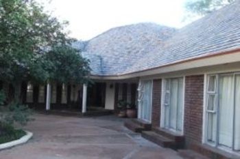 Thaba ya - Metsi Country Estate in Mokopane