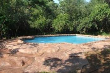 Thaba ya - Metsi Country Estate in Mokopane
