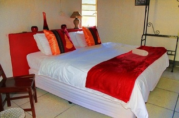 Savannah Game & River Retreat in Parys