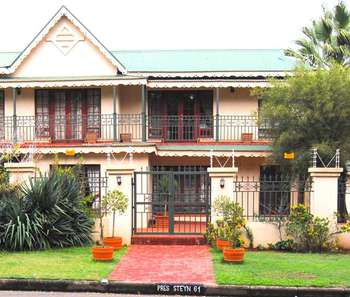Oakwood Lodge in Bloemfontein