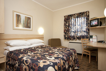Road Lodge Bloemfontein Airport in Bloemfontein