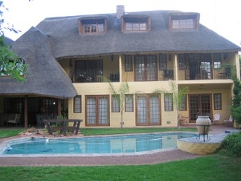 Aandmuzik Guesthouse in Bloemfontein