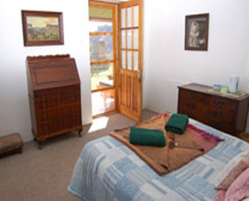 Summertime Stone Cottage in Clarens