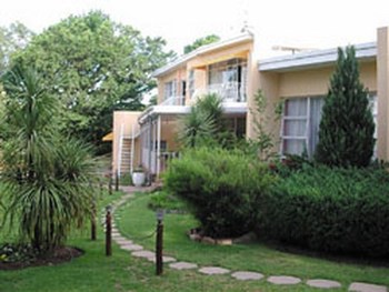 Woodpecker Guest House in Parys