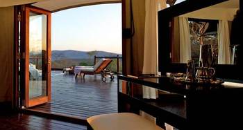 Thanda Private Game Reserve in Hluhluwe
