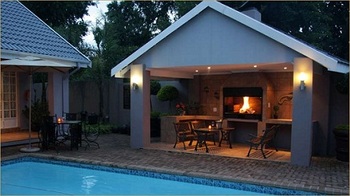 Avalon Guest Manor in Newcastle