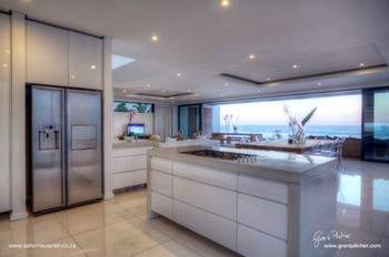 The Beach House Lodge in Salt Rock