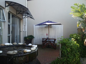 Ocean Blue Guesthouse in Bluff