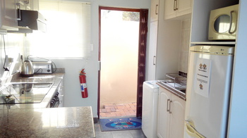 Ocean Blue Guesthouse in Bluff