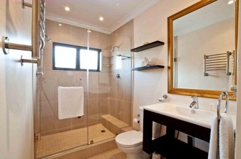 8 Wedgewood Terrace in Umhlanga Rocks