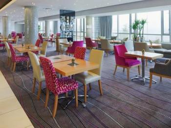 Holiday Inn Express Hotel Umhlanga in Umhlanga Rocks