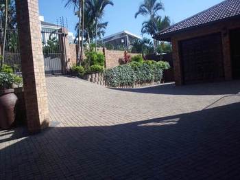 Milkwood Mansion in Umhlanga Rocks