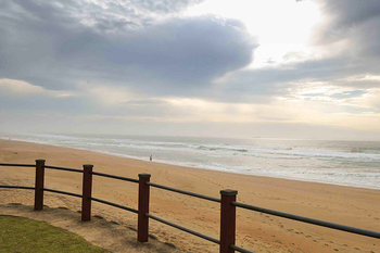 802 Bermudas in Umhlanga Rocks