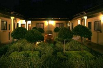 Umdlalo Lodge & Zizi's Restaurant in Port Shepstone