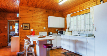 Viewpoint Lodge & Safari Tours in Hazyview
