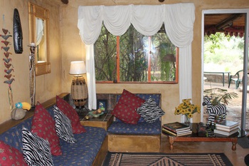 Mo Rocca Kruger in Marloth Park