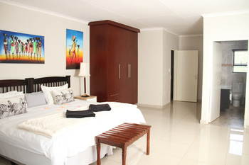 Tinyiko Kruger Lodge in Marloth Park
