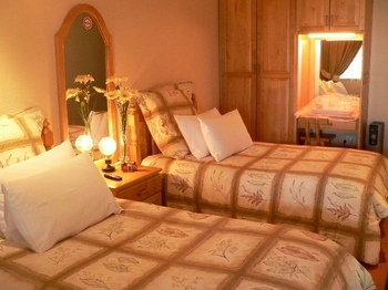Emoyeni Lodge in Nelspruit