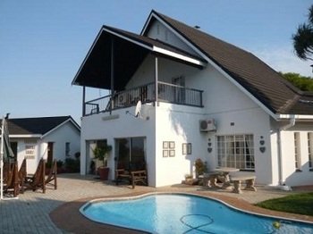Dusk to Dawn B&B in Piet Retief