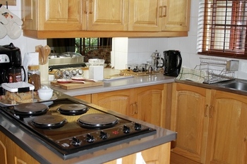 Ha'Louw Guest Cottage in White River