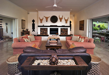 umSisi House in White River