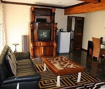 Nomndeni Zamabhele Lodge in Middelburg