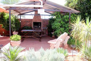 Mopanie Guest House in Kathu