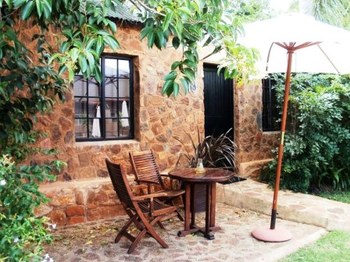 Khayamanzi Guest House in Hartbeespoort Dam