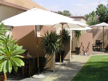 Khayamanzi Guest House in Hartbeespoort Dam