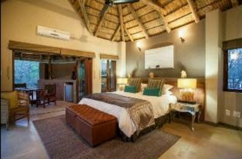 Tambuti Lodge in Pilanesberg National Park