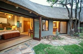 Tambuti Lodge in Pilanesberg National Park
