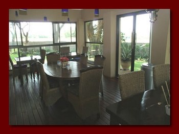 Santai Guest House in Brits