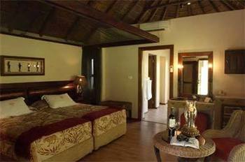 Ivory Tree Game Lodge in Pilanesberg National Park