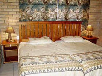 Kwamahla Lodge in Rustenburg