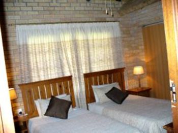 Kwamahla Lodge in Rustenburg