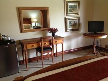 Berit Country Home and Chapel in Rustenburg